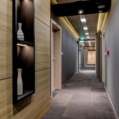 Apart Compliment Podgorica Ngoại thất bức ảnh