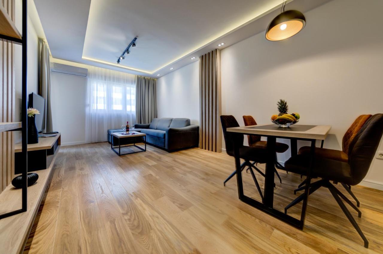 Apart Compliment Podgorica Ngoại thất bức ảnh