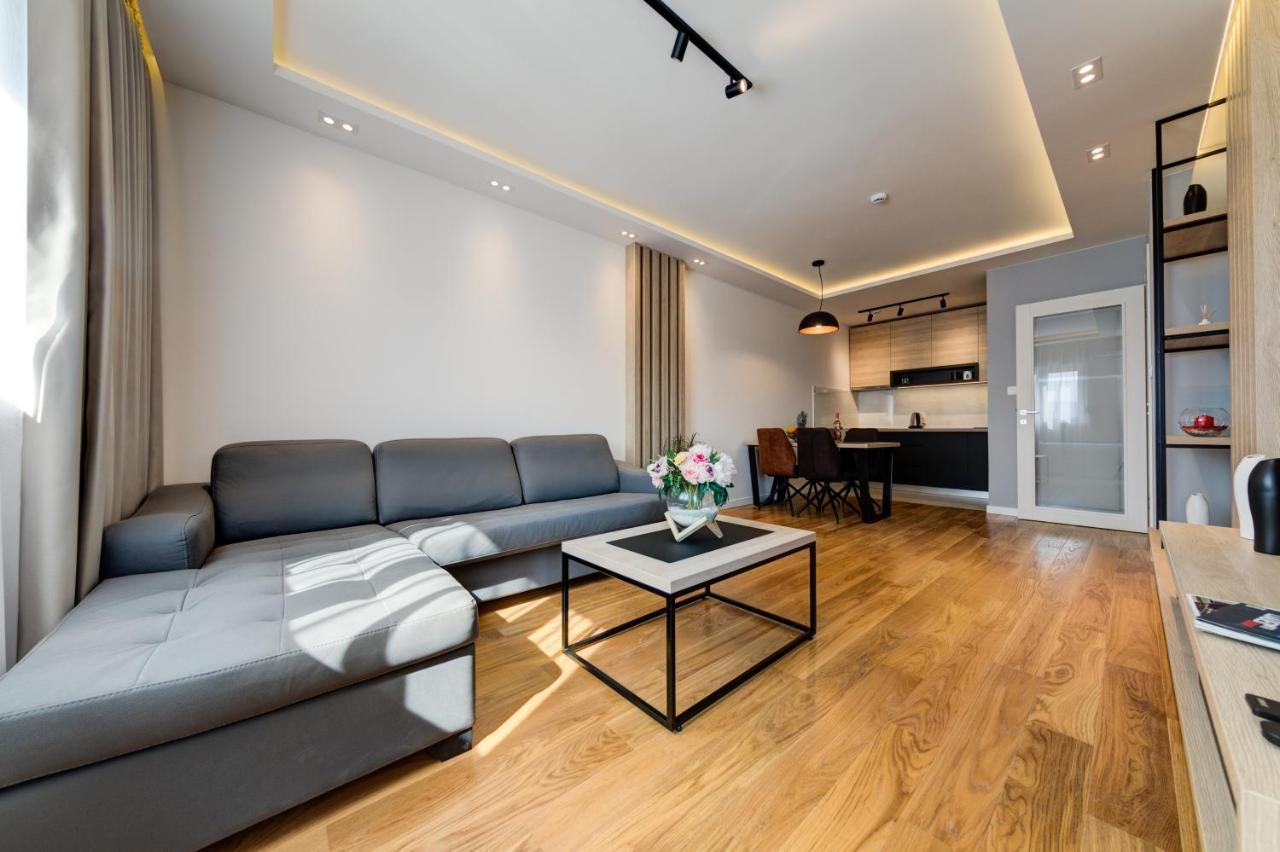 Apart Compliment Podgorica Ngoại thất bức ảnh