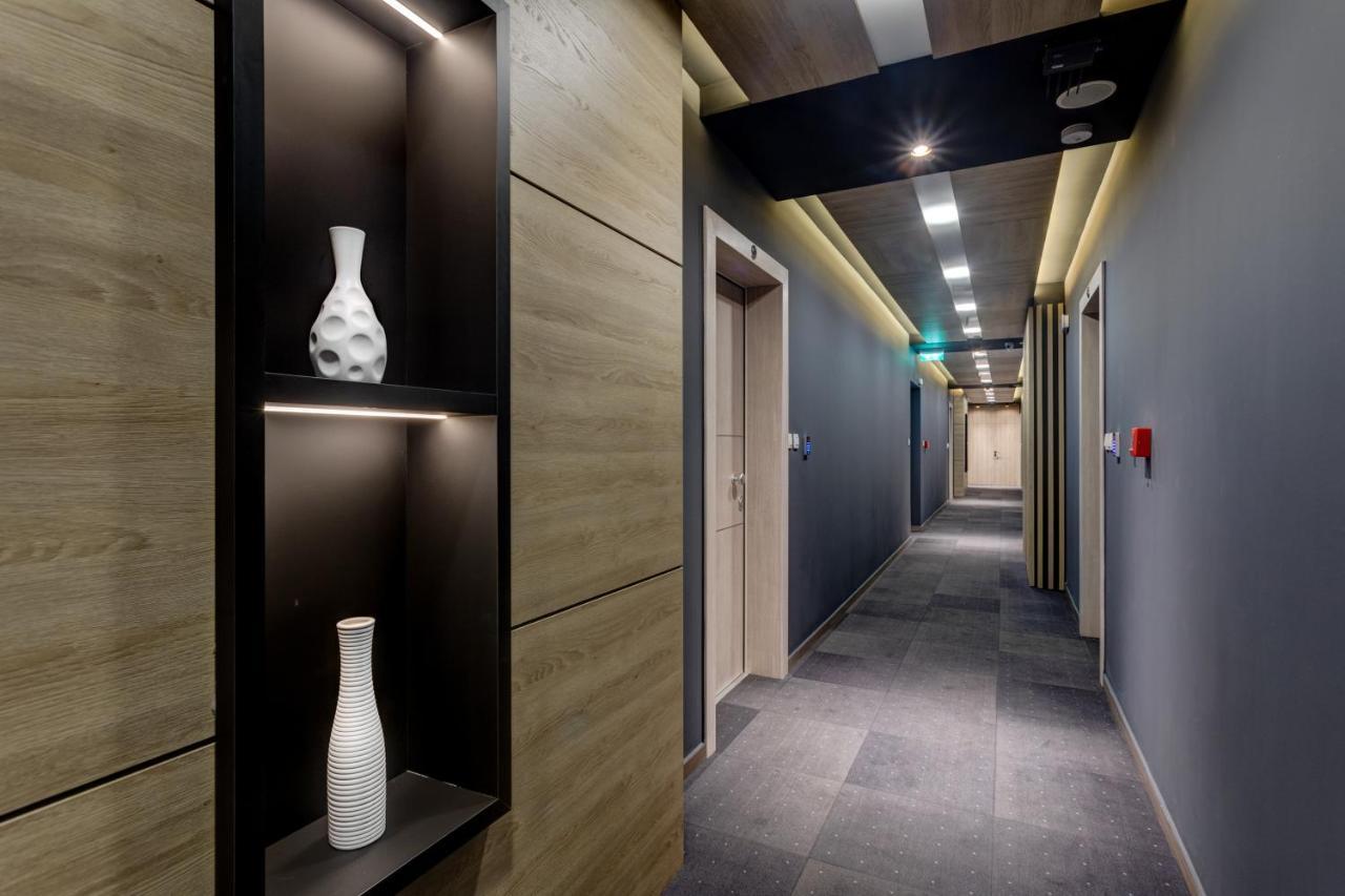 Apart Compliment Podgorica Ngoại thất bức ảnh